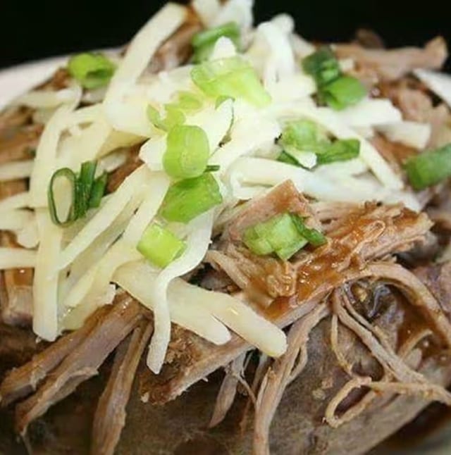 23 Whole Hot Roast Beef
