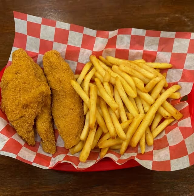 Fried Catfish Basket with Fries